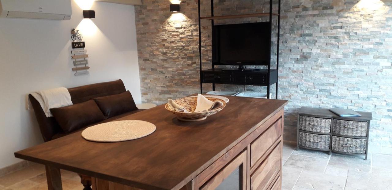 Logement Independant Au Calme Proche Toutes Commodites Et Transports Le Cannet Exterior photo
