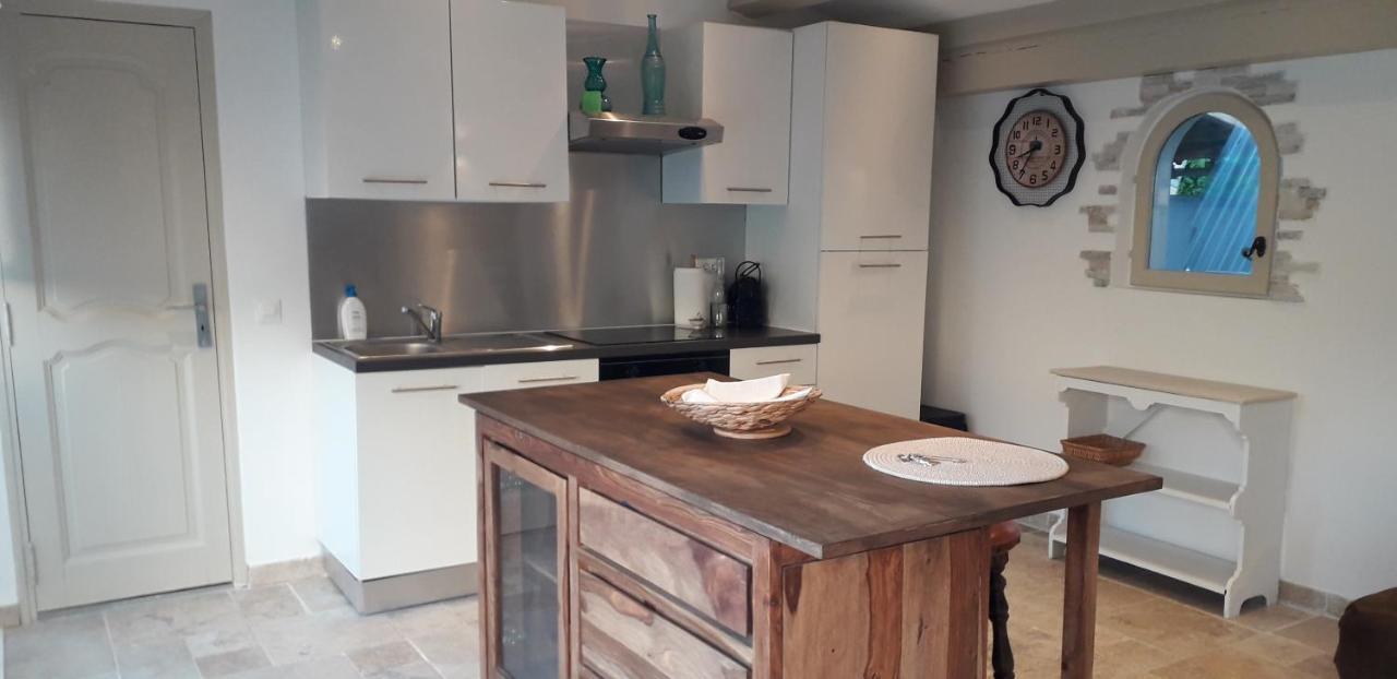 Logement Independant Au Calme Proche Toutes Commodites Et Transports Le Cannet Exterior photo