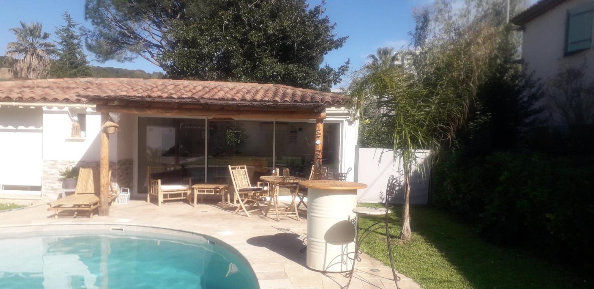 Logement Independant Au Calme Proche Toutes Commodites Et Transports Le Cannet Exterior photo